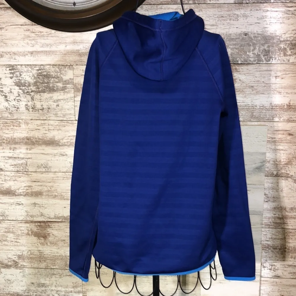 Nike dri fit stripped blue sweatshirt hoodie size small thicker material sports‍ - Image 4