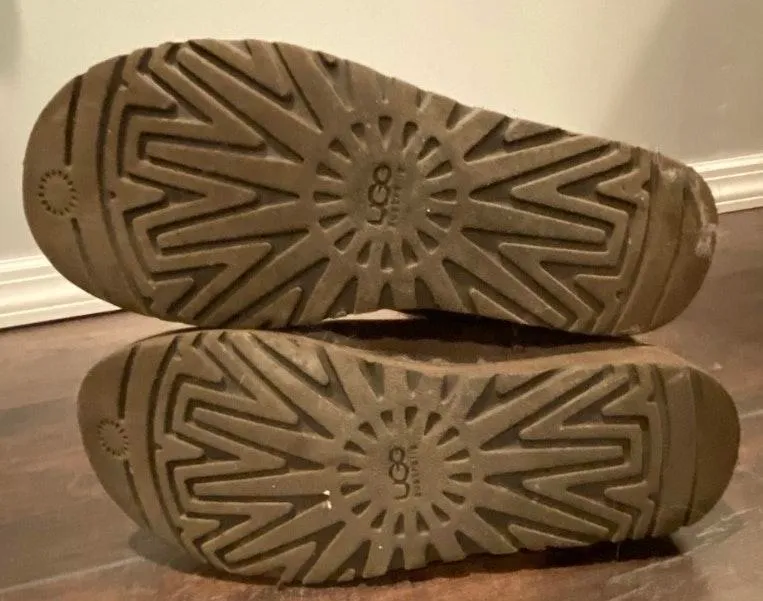 UGG Dark Brown Boots - Image 4