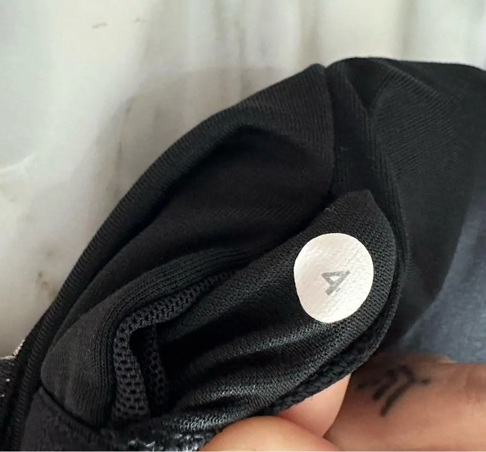 Lululemon Happy Strappy Tank • Sz 4 - Image 8