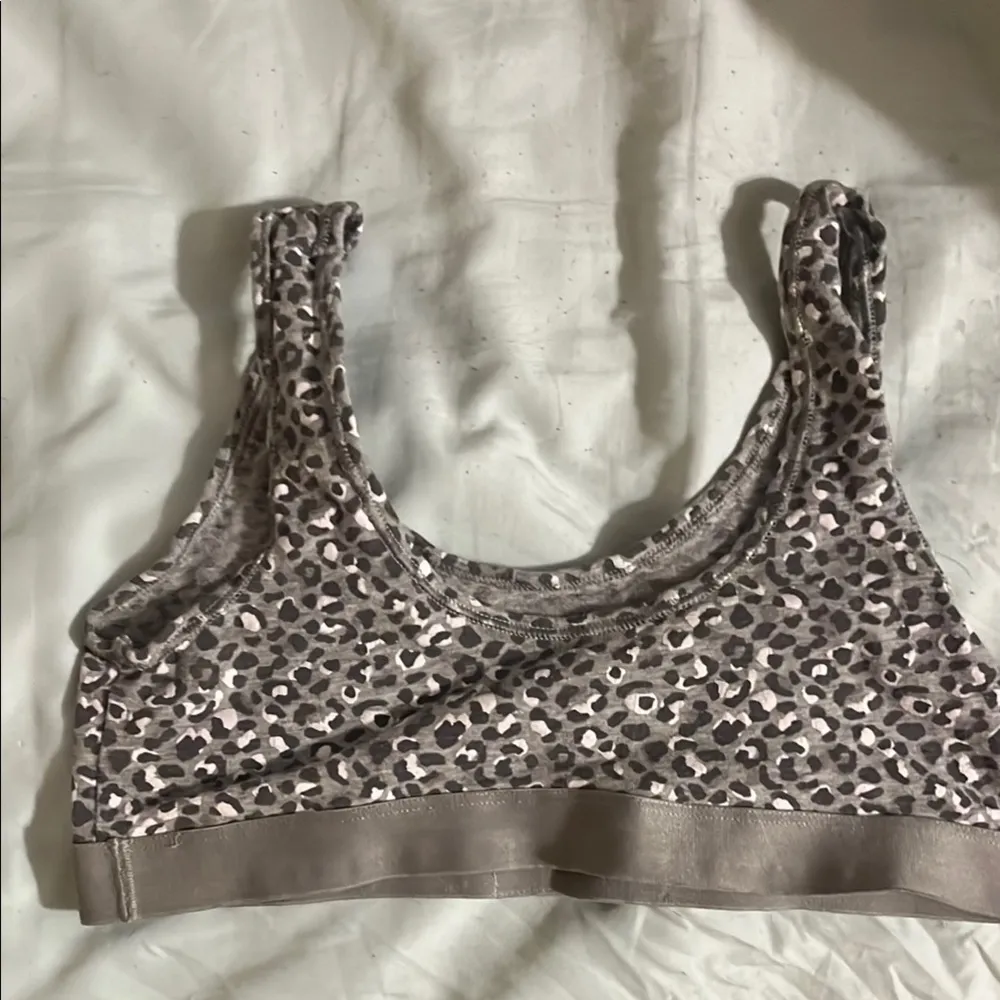Calvin Klein Gray Leopard Print Bralette - Image 3