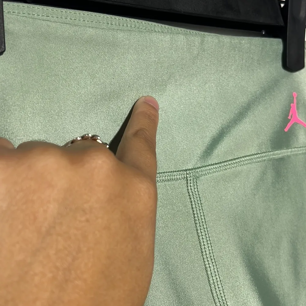 Nike Air Jordan Essential Bike Shorts Green Pink Size Small - Image 6