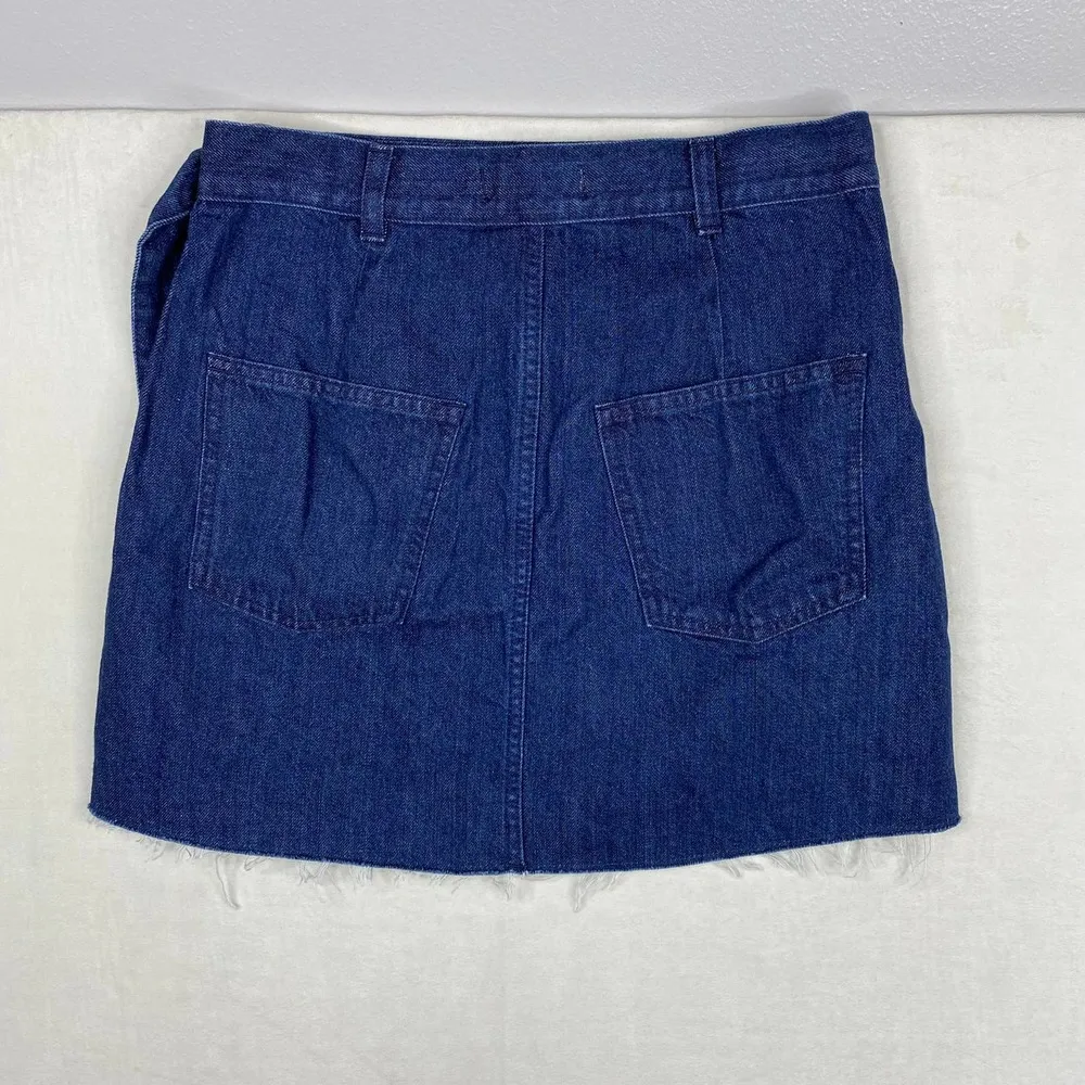 Madewell Raw Hem Wrap D-Ring Belt Denim Mini Skirt Size 2 NWT Medium Dark Wash - Image 3