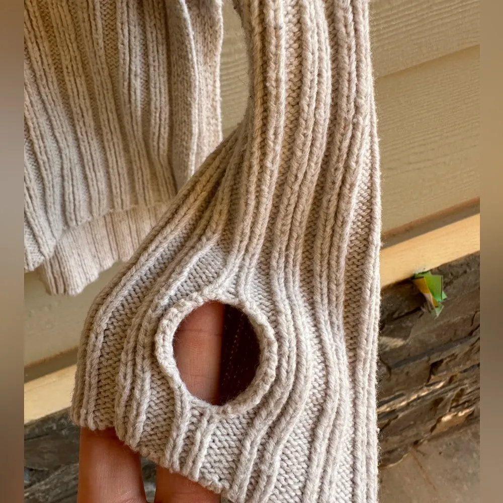 Offline aerie sweater - Image 4