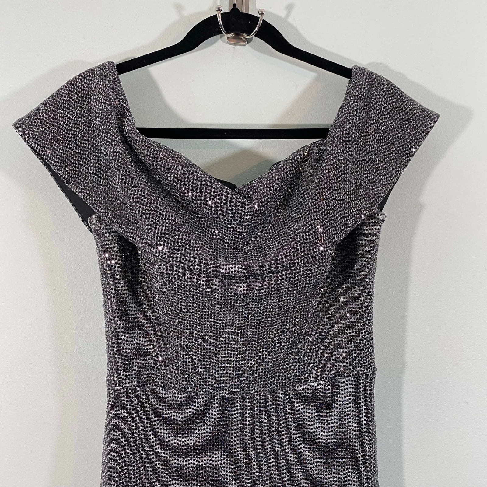 Vintage Betsy & Adam Full Silver Sparkle Off Shoulder Gown Size 8 Made in USA - Image 4