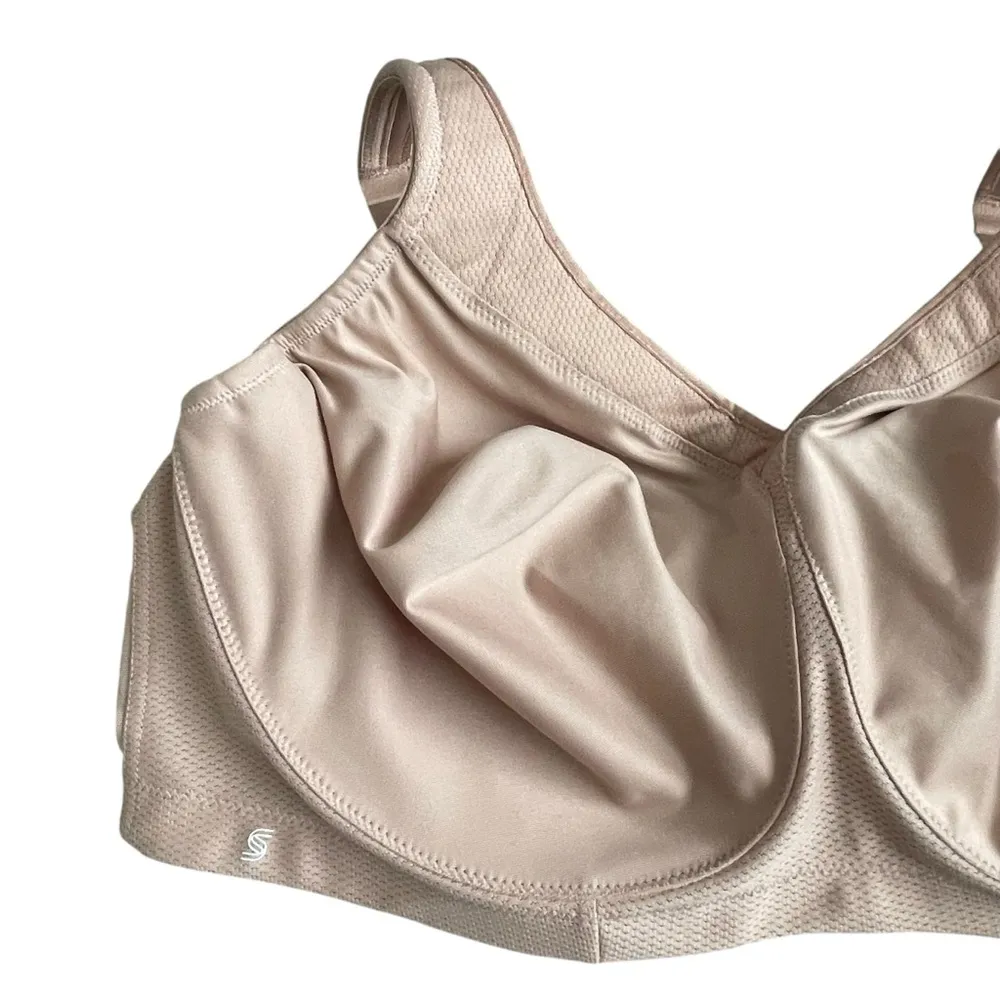 Glamorise Magiclift Seamless Sports Bra Size 46F Wireless Shape Support Beige - Image 4