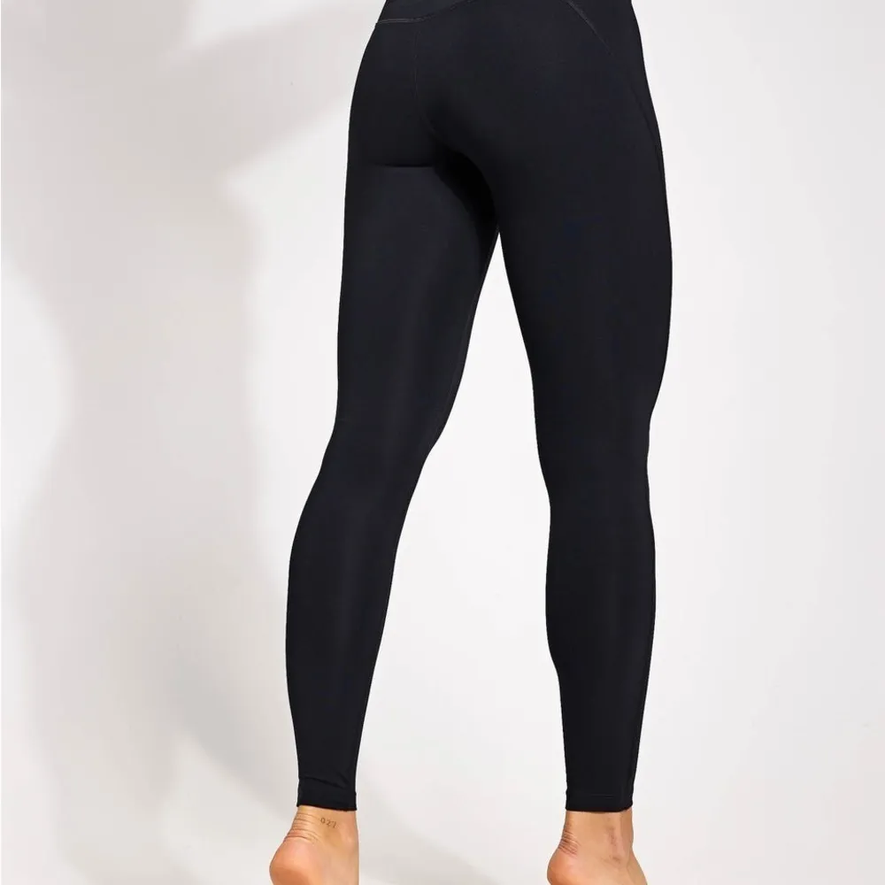 Girlfriend Collective Compressive High Waisted Legging - Black​ - Image 3