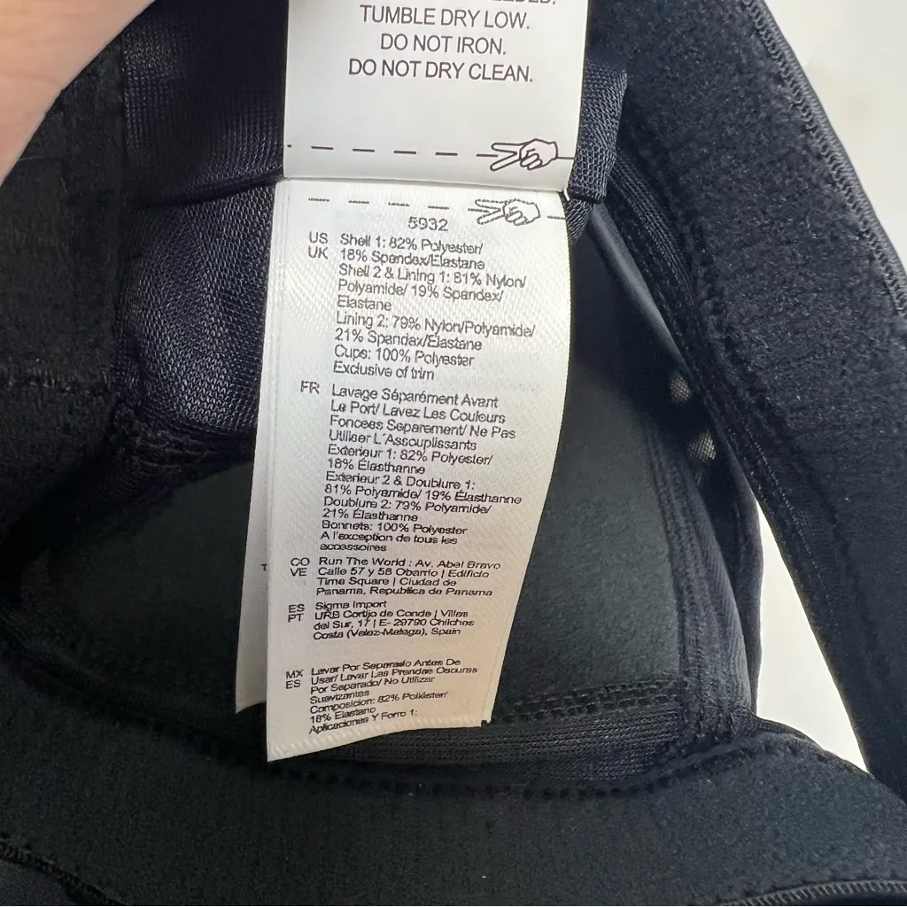 Moving Comfort Vixen sports bra in black size M Medium A/B Cup NWT - Image 8