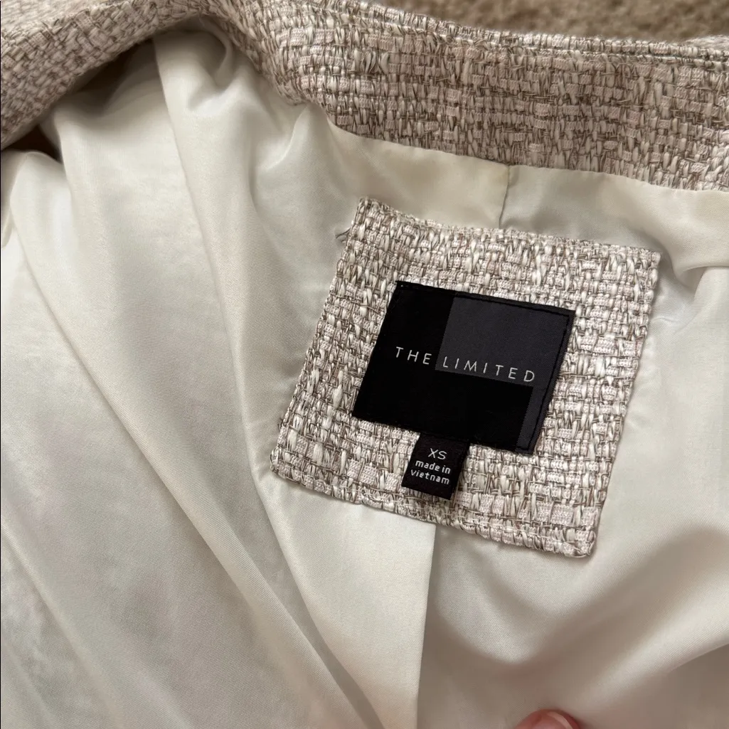 Chic Mauve Textured Blazer - Image 6