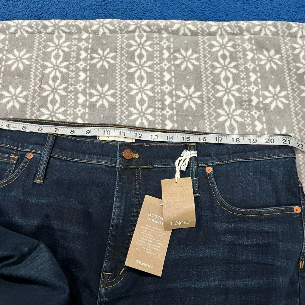 Madewell 9" Mid-Rise‎ Skinny Jeans in Larkspur Wash 36 Taller (22) - Image 11