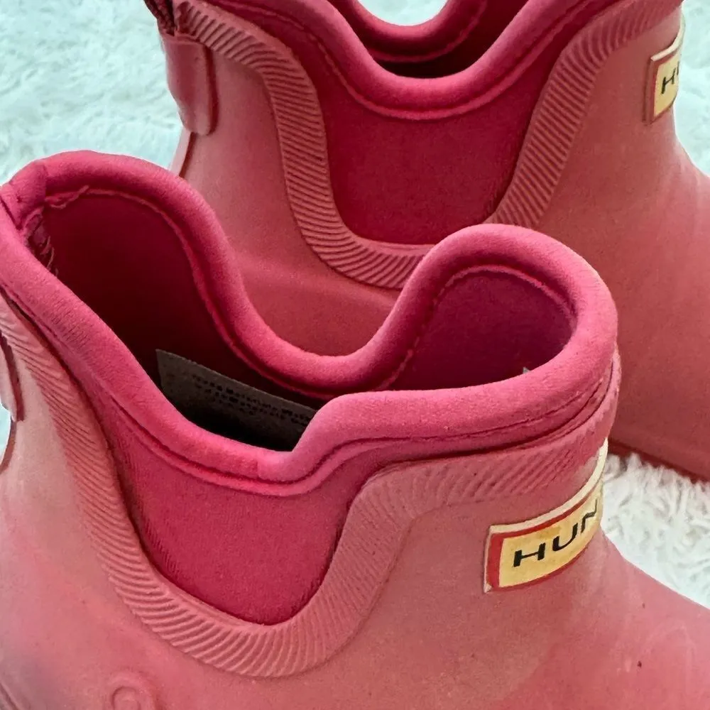 Hunter X Target Pink Rain Boots Size 7 - Image 4