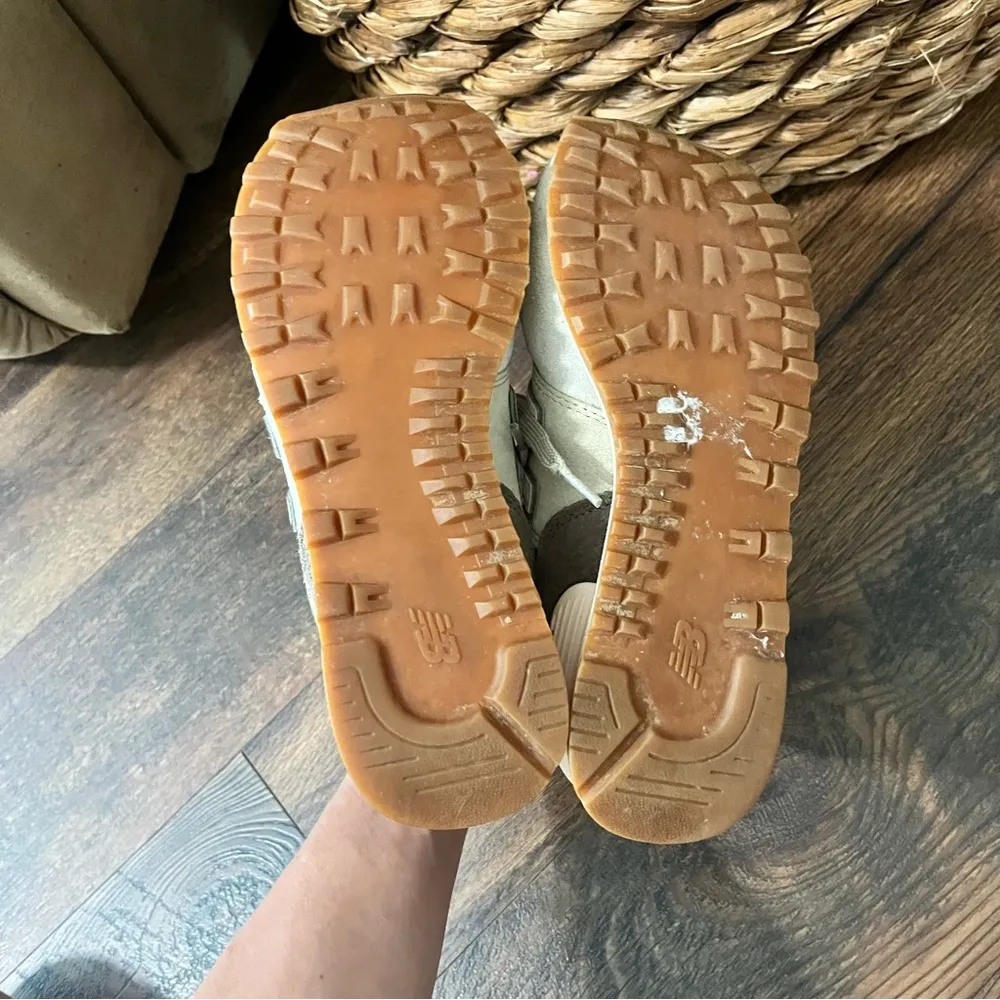 New Balance 574 Gray Pink Size 7.5 - Image 4