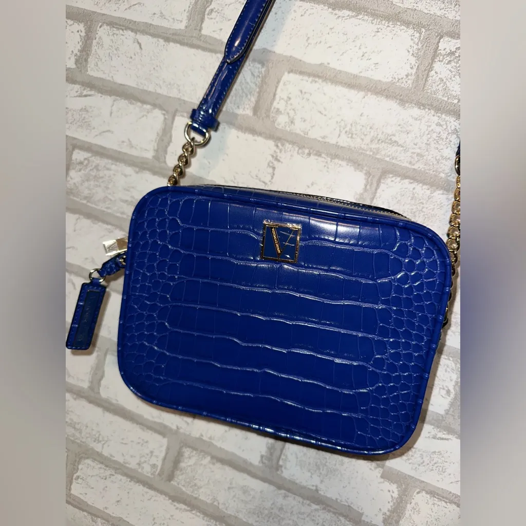 Victoria’s Secret Blue Croc Embossed Crossbody Bag - Image 3