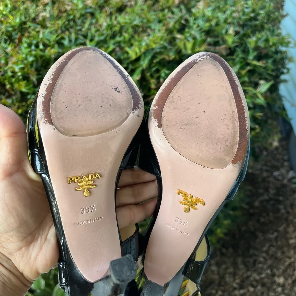 Prada leather cross strap sandals in Black  US 9.5 - Image 13