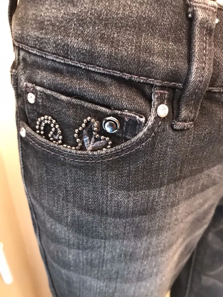 Whit House Black Market Jeans - Image 4