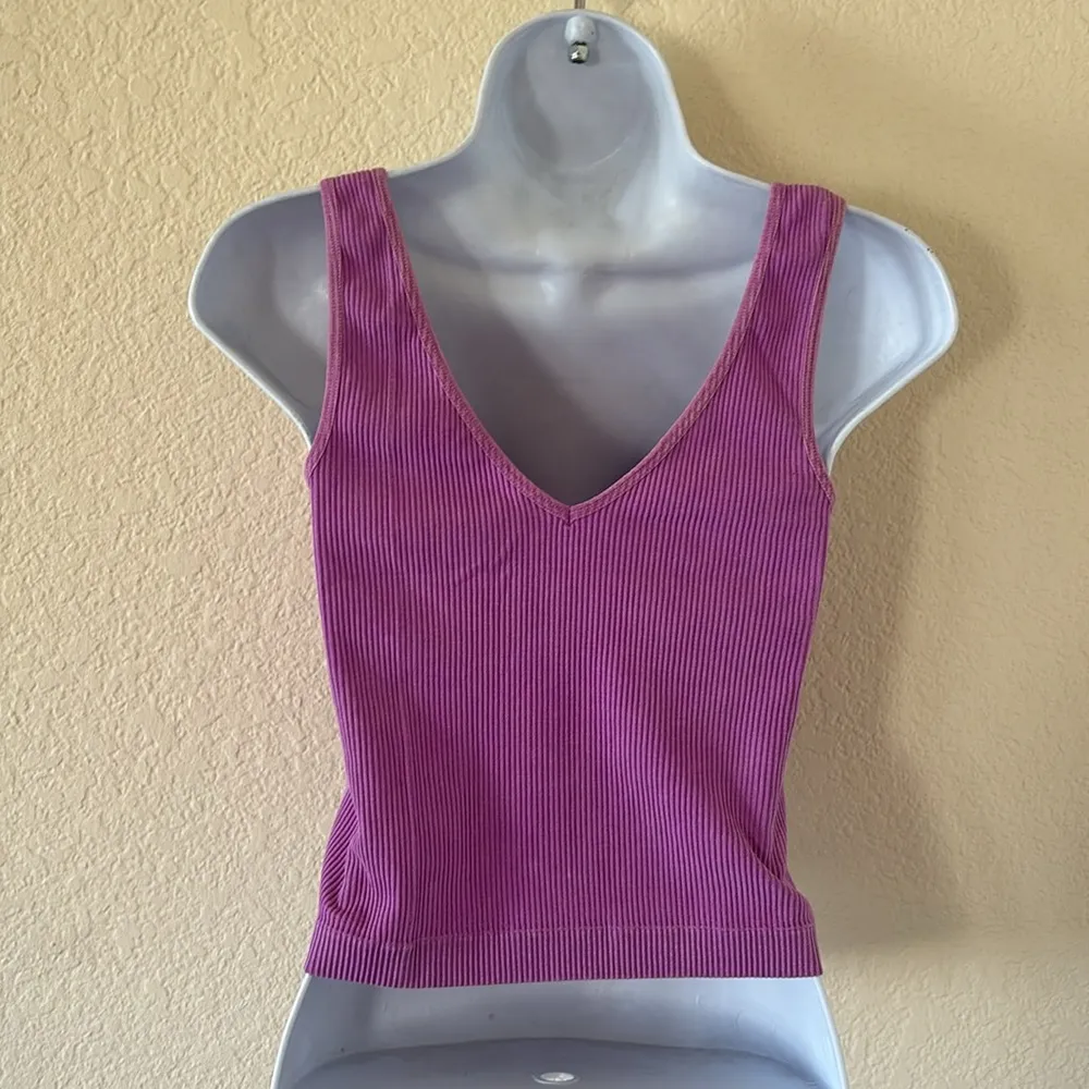 Purple ribbed tank Size L NEW - Image 5