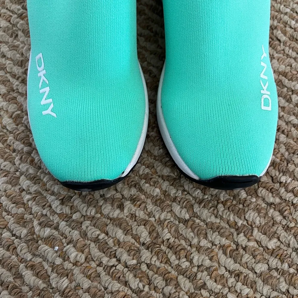 DKNY Women's Mint Green Slip-On Sneakers - Image 4