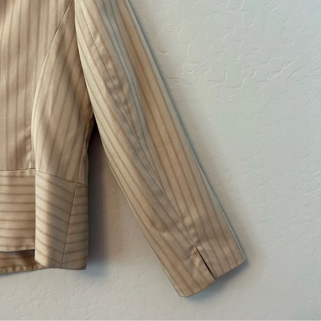⭐️Evan-Picone tan striped stretch blazer jacket with 4 button front size 12 - Image 10