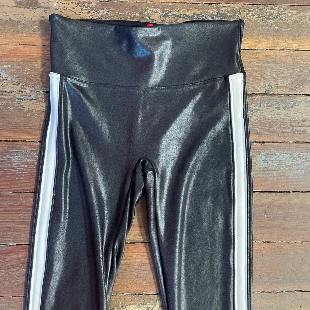 SPANX Faux Leather Leggings Track White Stripe Black High Rise - Sz S 💚🎀 - Image 12