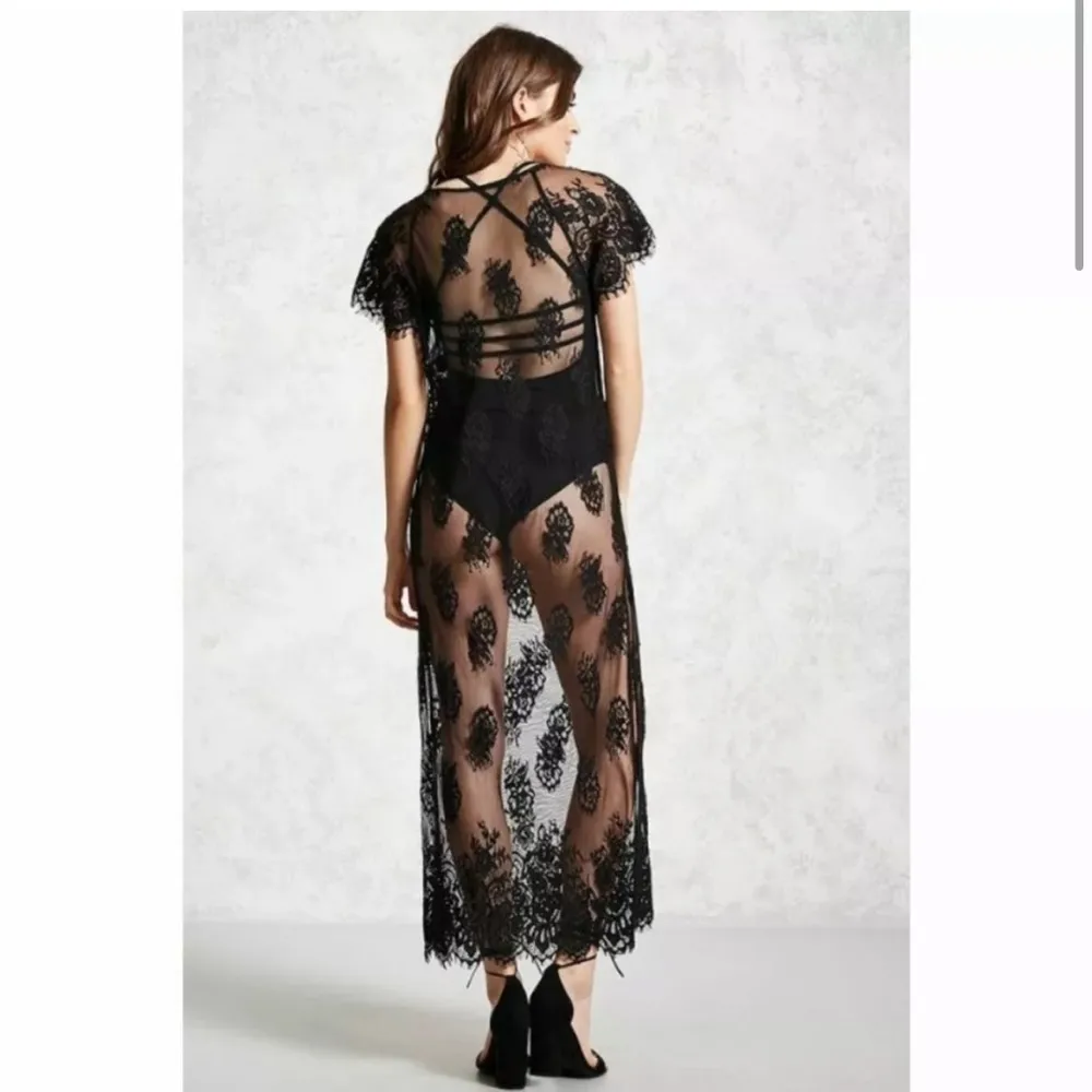 Black lace mesh slit maxi dress embroidered flowers never worn - Image 7