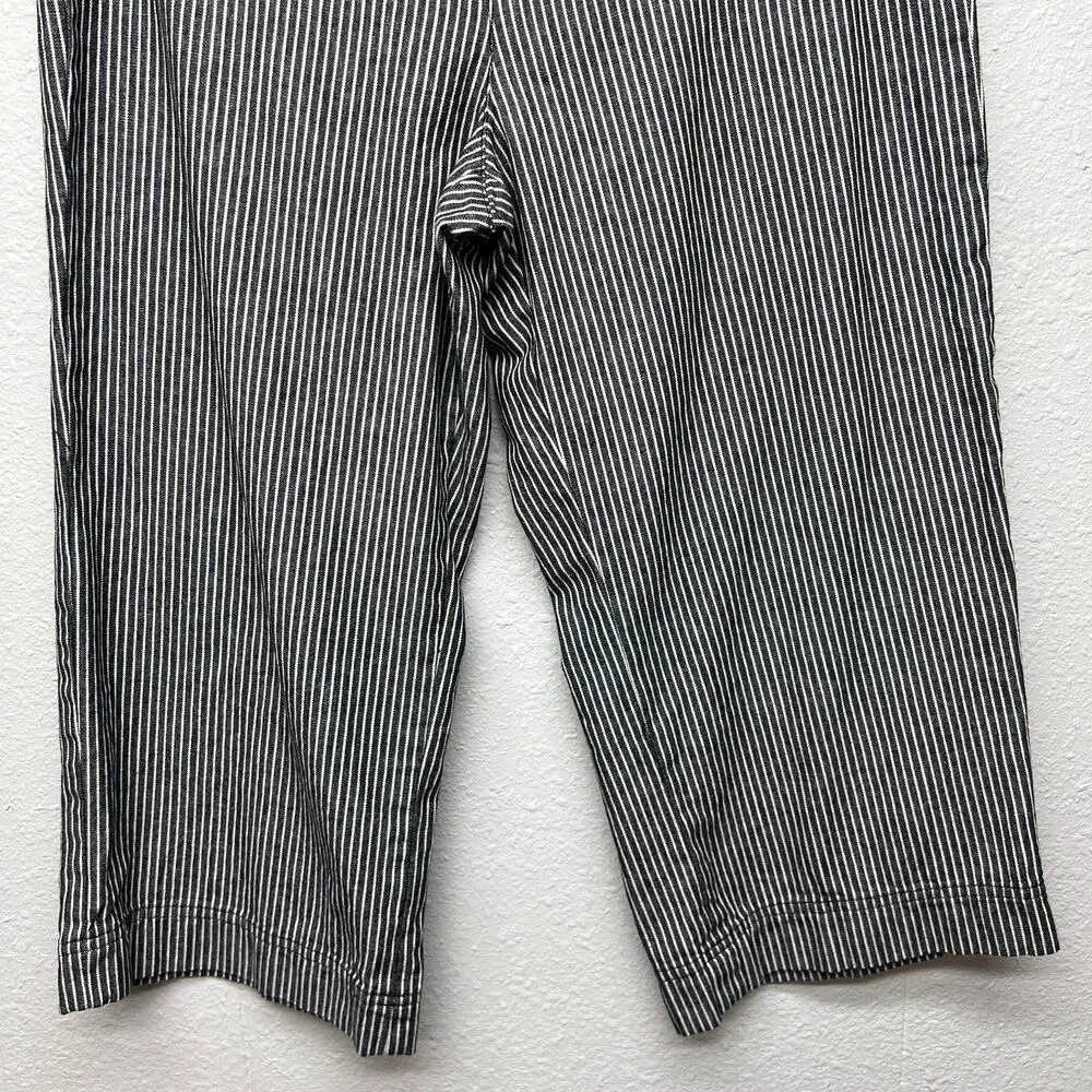 George & Martha Vintage Workwear Dark Academia Feminine Elegant Capri Pants 10 - Image 4