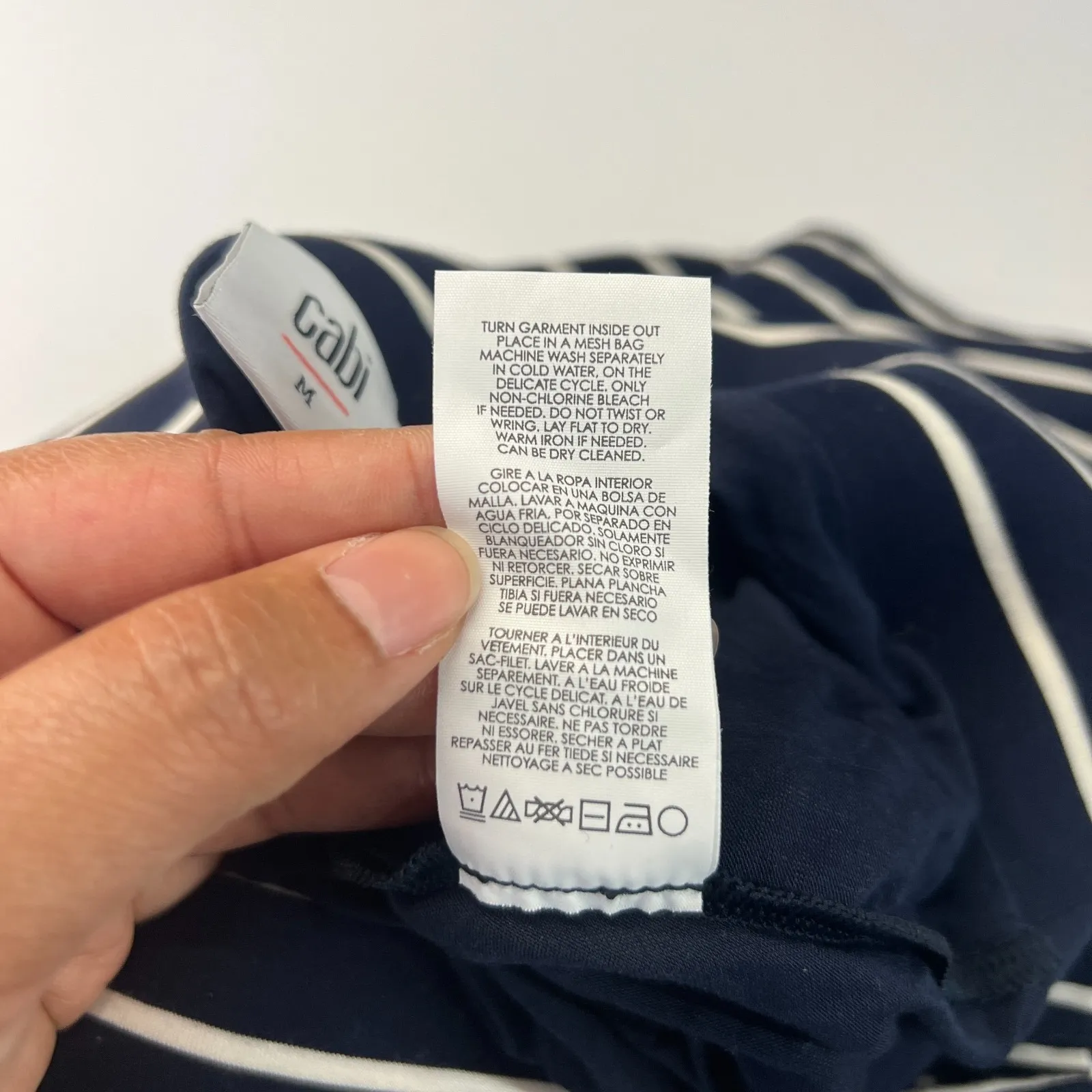 Cabi Flare Skirt Womens Medium White Blue Striped Asymmetric Hem Casual Preppy - Image 8