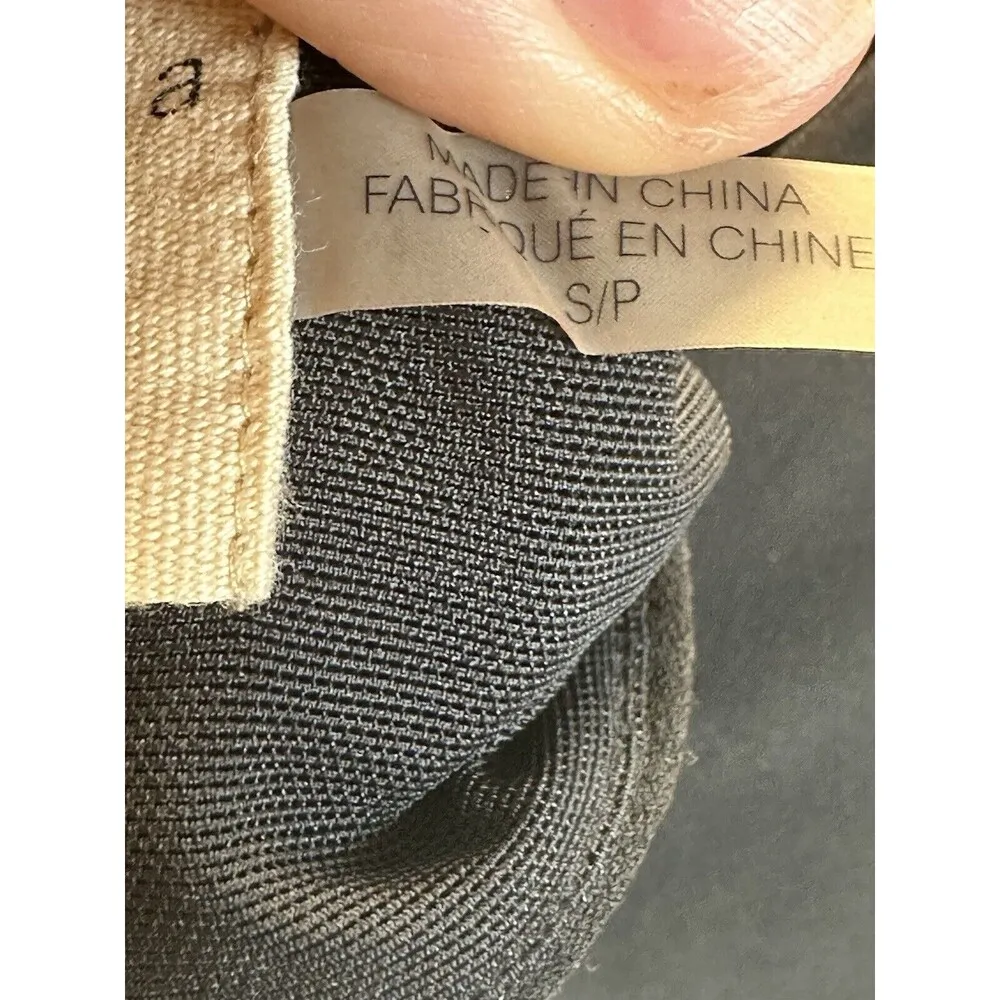 Alice + Olivia  Black Open Back Detail Short Sleeve Crop Top Size Small - Image 6