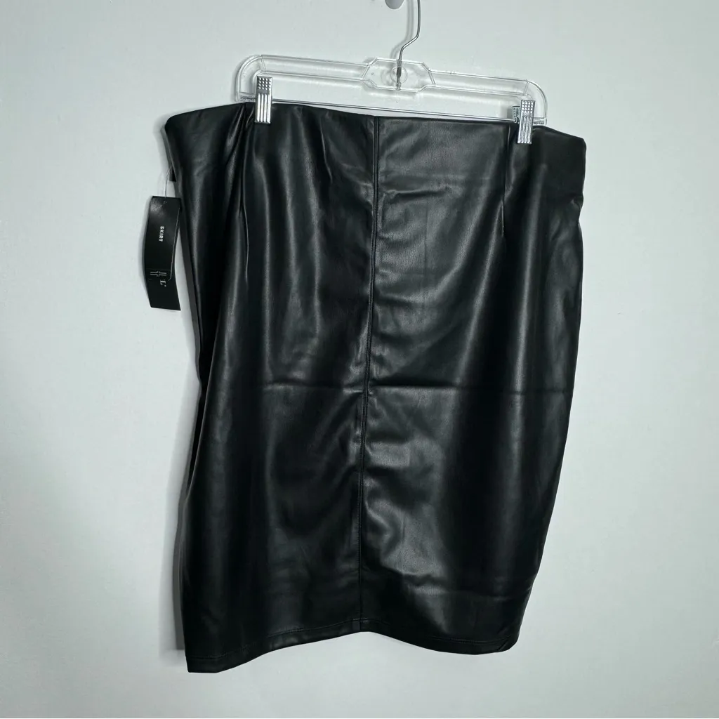 NWT‎ Stitch Fix Liverpool Faux Leather Skirt Pencil Side Slit Black Size 18W - Image 6