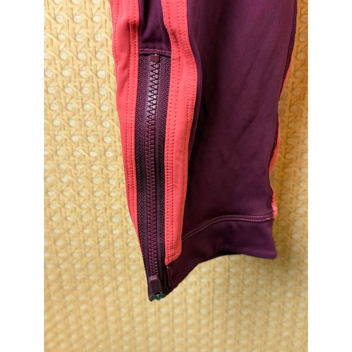Lululemon Zip The Line Crop *23 Deep Ruby / Poppy Coral - Size - 6 - Image 9