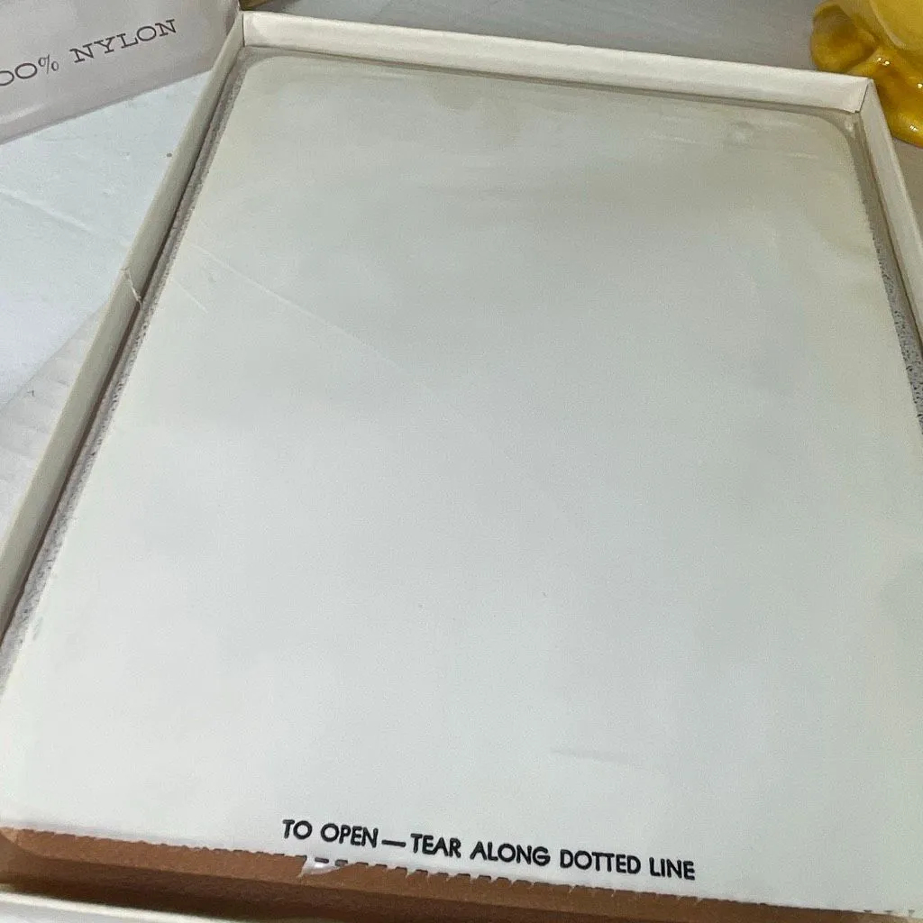 Vintage Hosiery Park Avenue Timeless Elegance box nylons all different Tan - Image 8