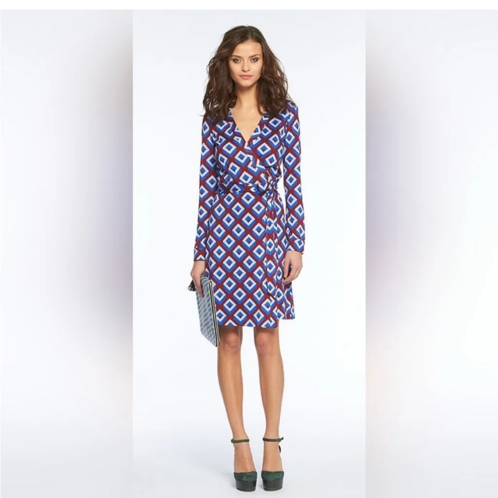 Diane Von Furstenberg NEW Jeanne Silk Red & Blue Geometric Wrap Dress Size 4 - Image 3
