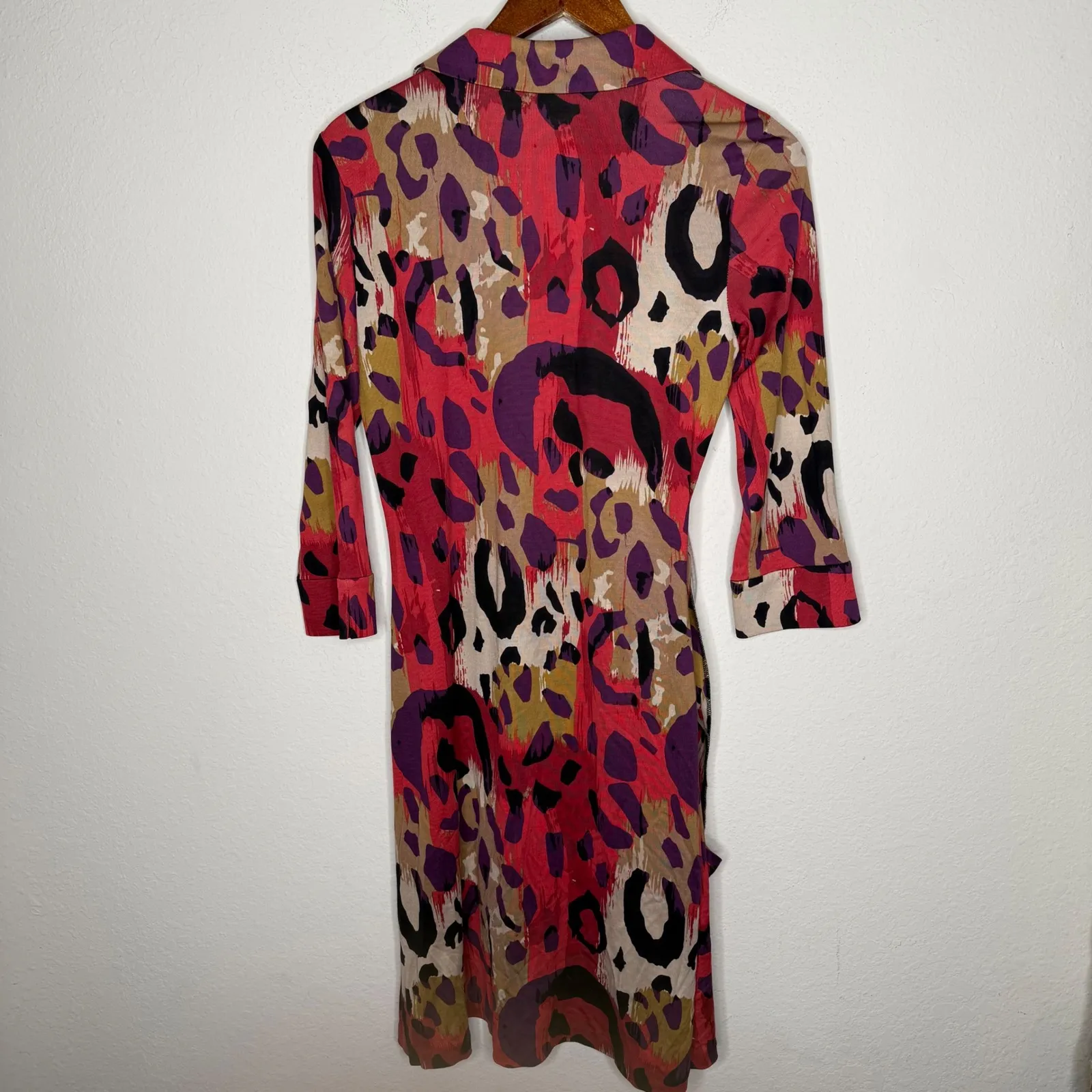 Diane von Furstenberg‎ DVF Wrap Dress Red Purple Animal Print Silk Sz 10 - Image 4