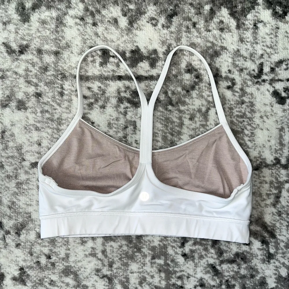 Lululemon Flow Y Bra Nulu - Image 3