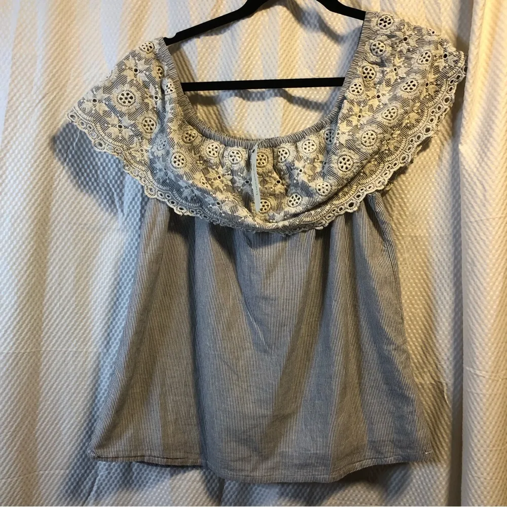 Blue Rain francescas top crochet XS on off shoulders blue white striped cotton - Image 6