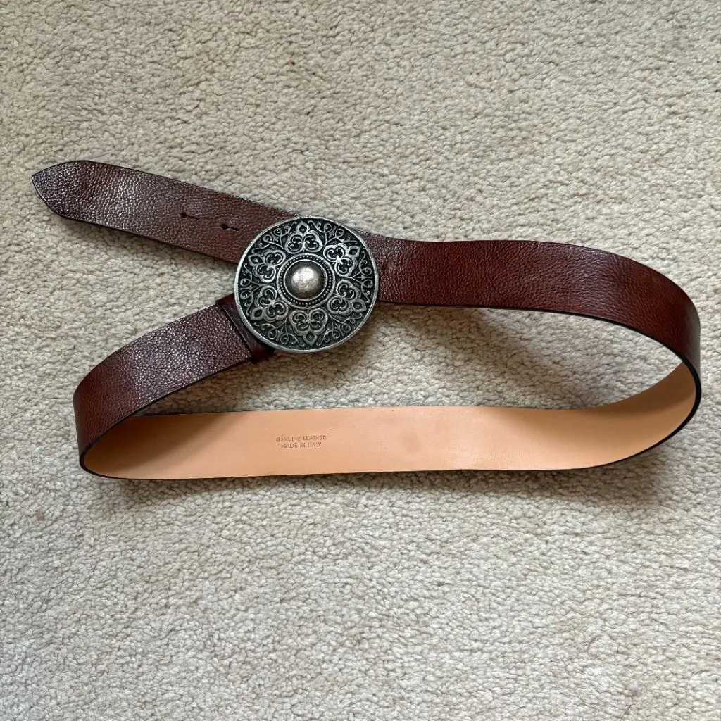 Harold's brown boho pebbled leather big buckle belt made in Italy women's small - Image 2