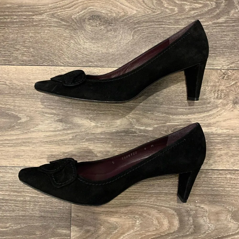 Stuart Weizman Suede Leather Pumps with Flower Petal Detail Size 8 - Image 5