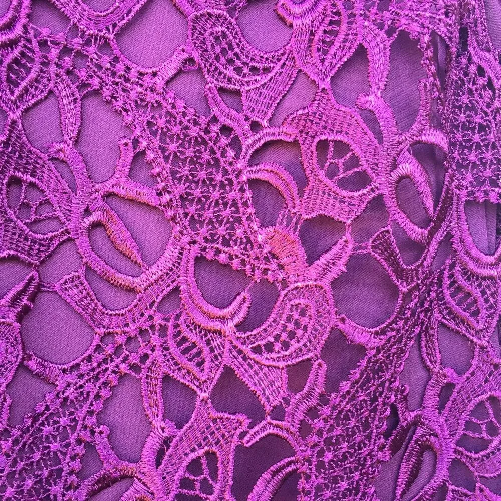 Alice + Olivia Clover Lace Open Back Dress 10 - Image 8