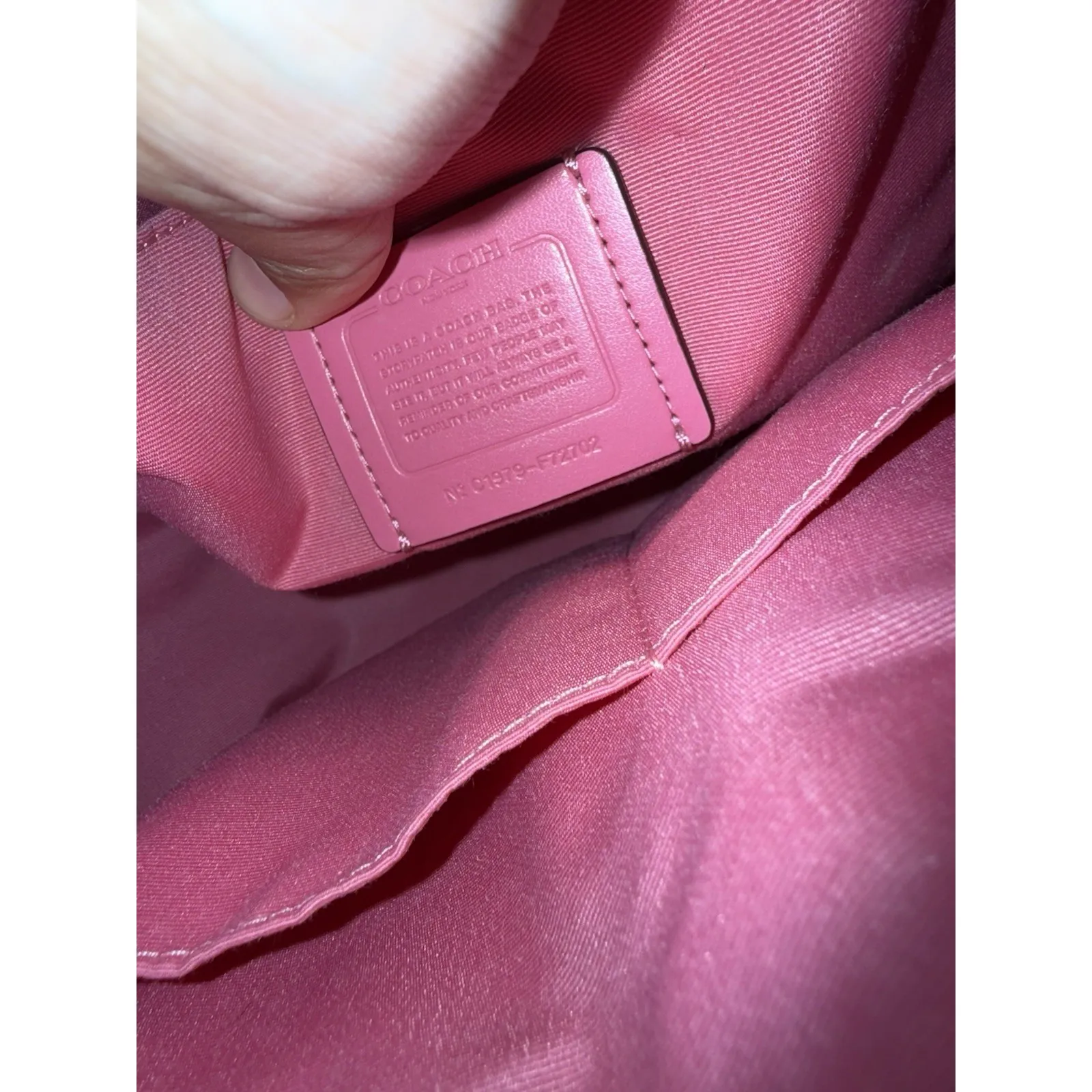 Coach F72702 Pink Jes Hobo Horse & Carriage Saddle Pebbled Leather Shoulder‎ Bag - Image 11