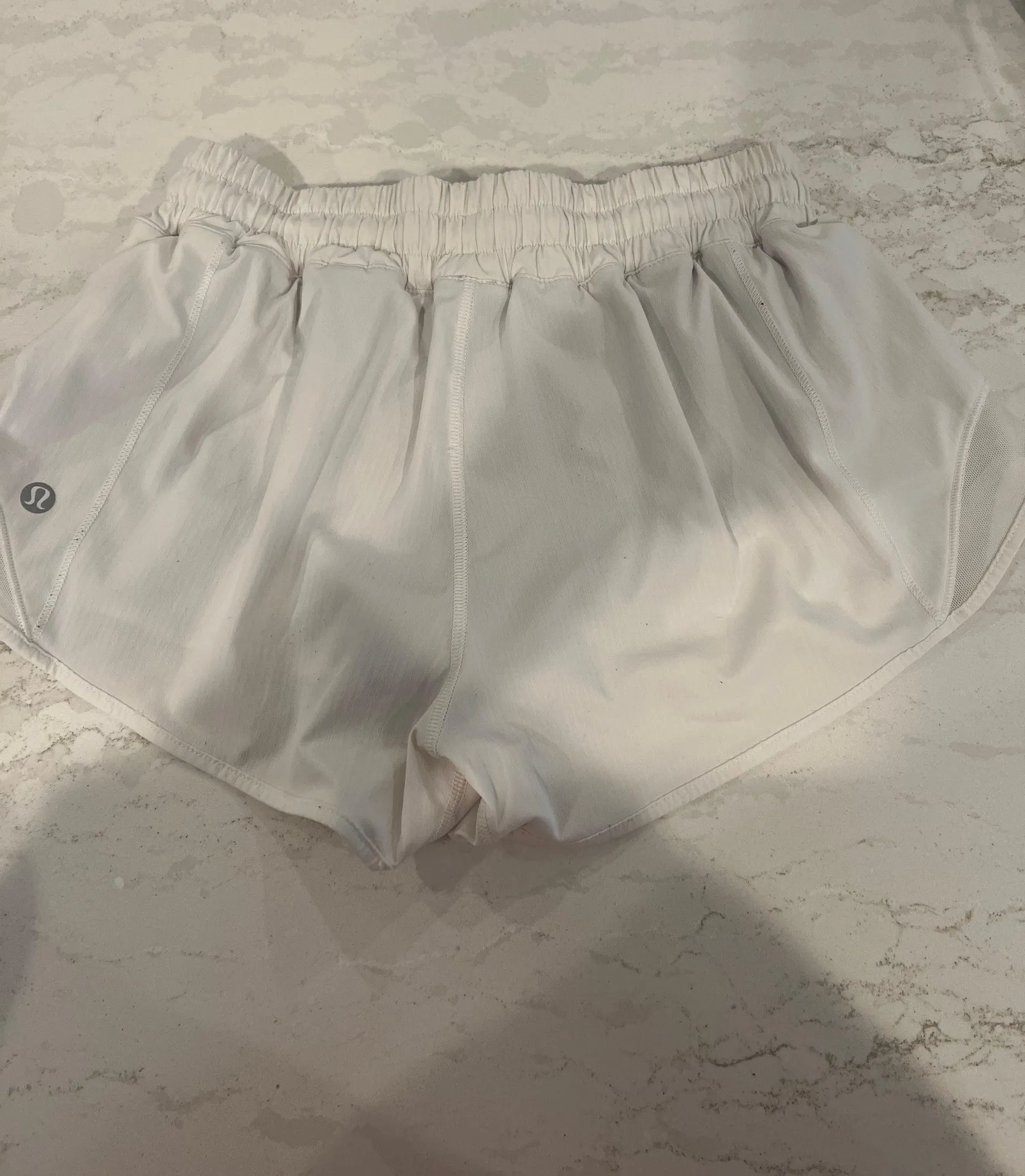 Lululemon Hotty Hot Short 2.5” - Image 2