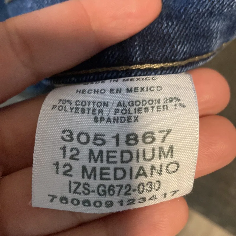 COPY - Lee womens relaxed fit at the waist blue jeans size 12 - Image 8