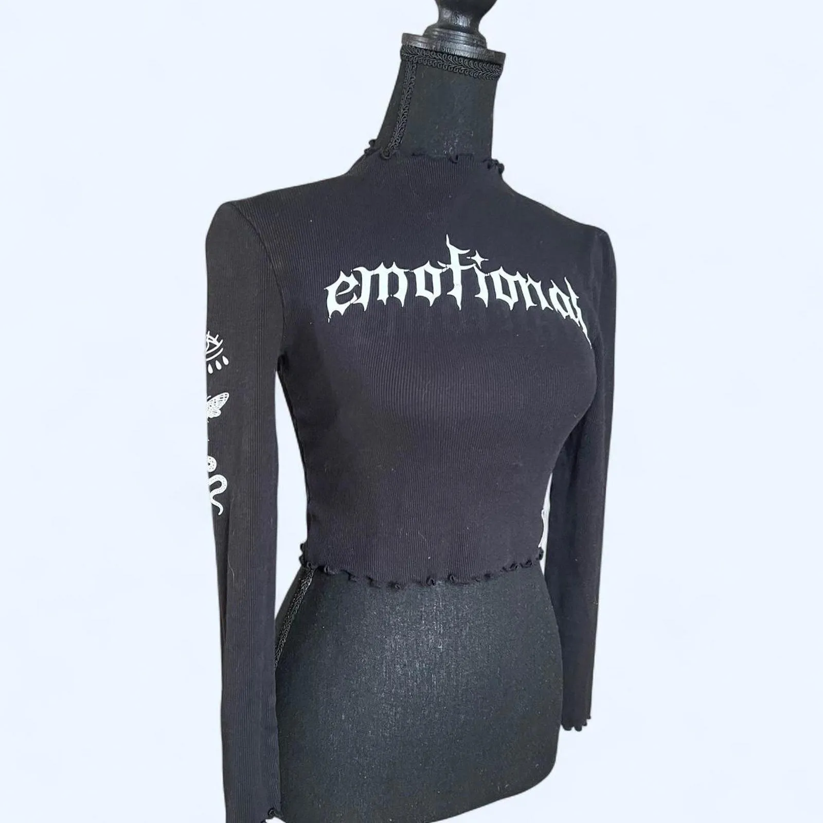 Black goth Emotional long sleeve lettuce trim crop top Size XS - Image 6