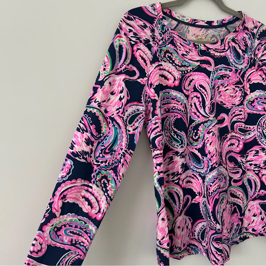 Lilly Pulitzer Luxletic Flock to the Top Lizbeth Paisley Long Sleeve Blue Pink M - Image 3
