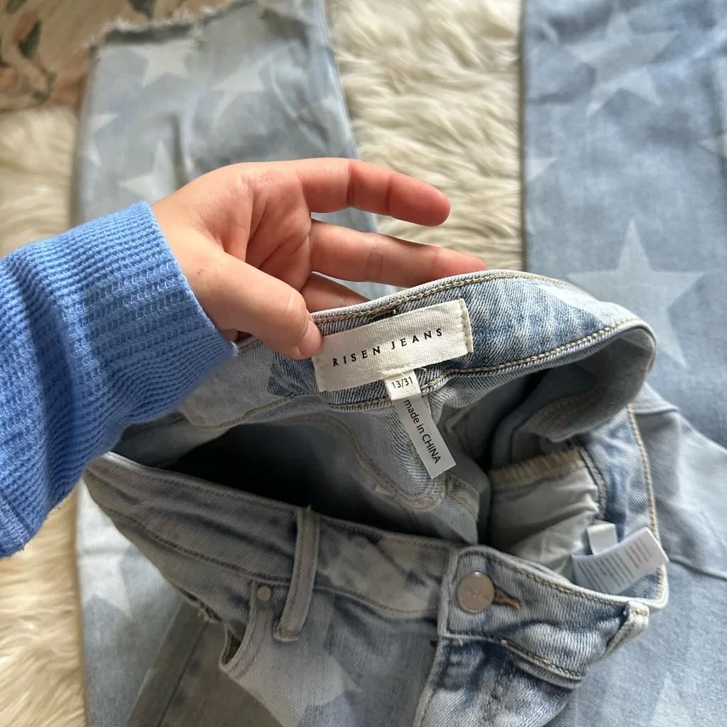 RISEN Straight Leg Star Jeans Blue Size 31 - Image 3
