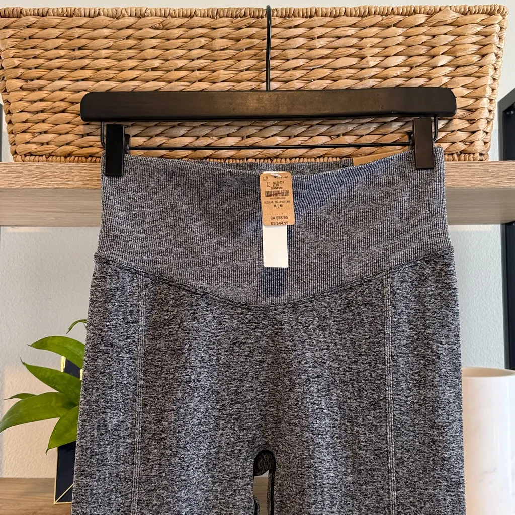 NWT Pink Victoria's Secret High - Image 3