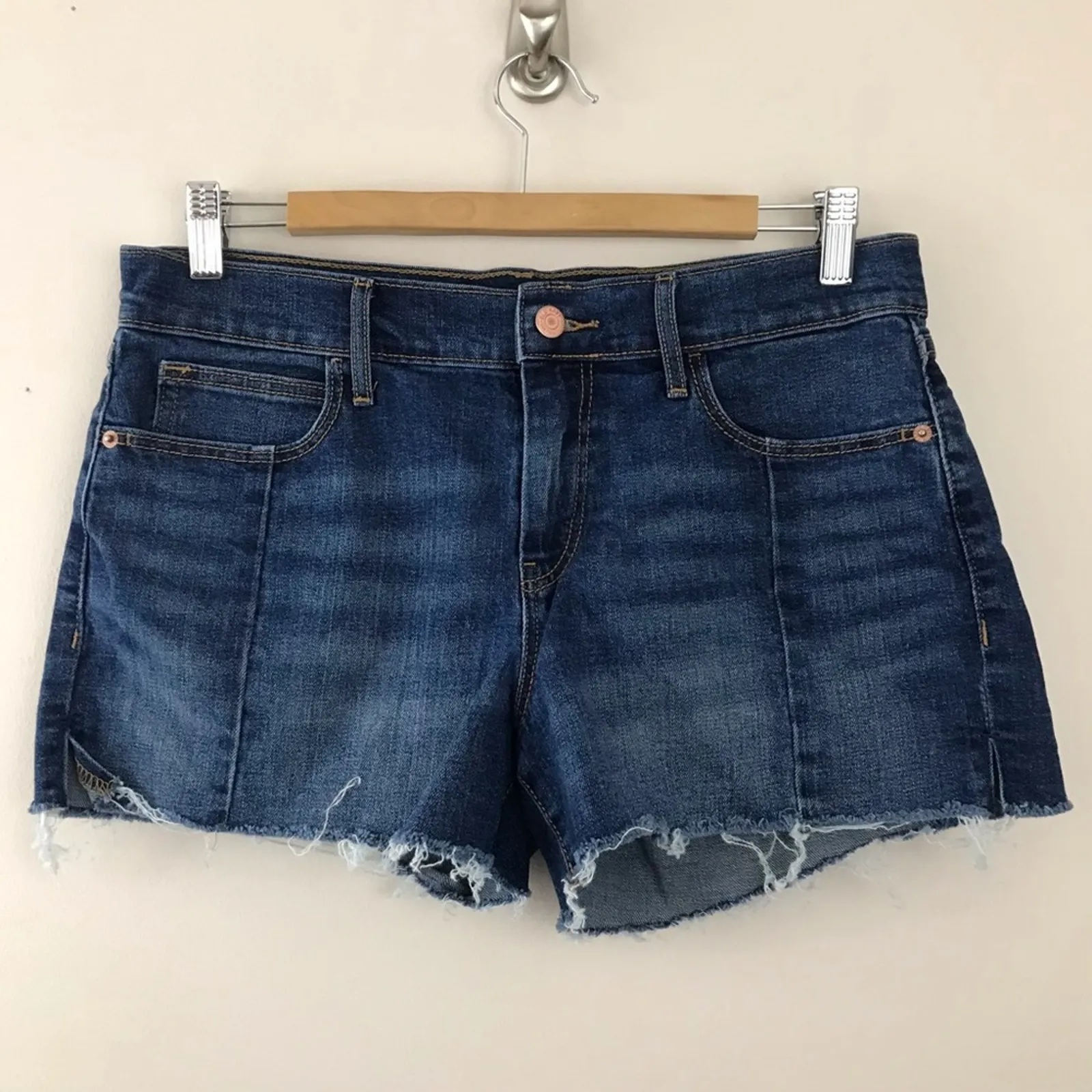 Old Navy Boyfriend Seamed Cutoff Denim Jean Shorts Dark wash stretch Cutoffs 8 - Image 2