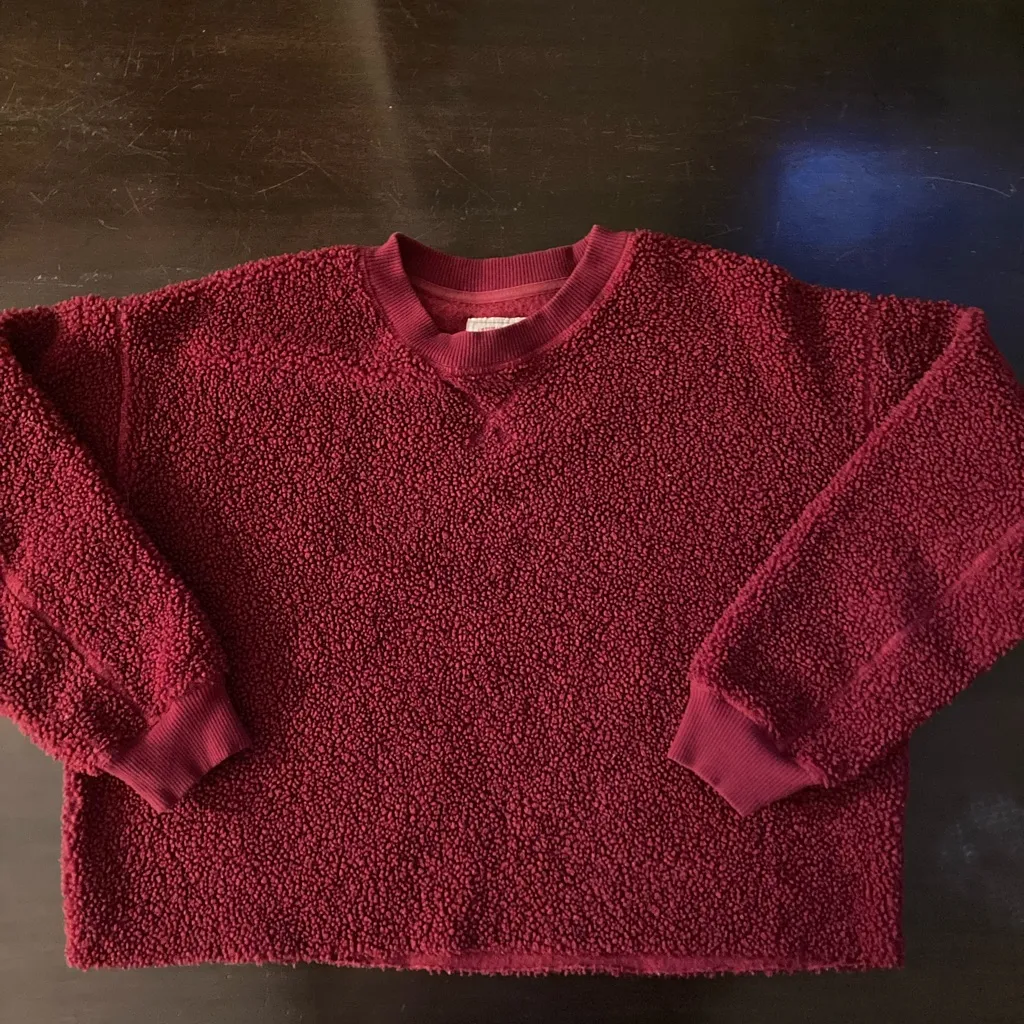 American Eagle Fleece Red Women's pullover Sweater - Image 2