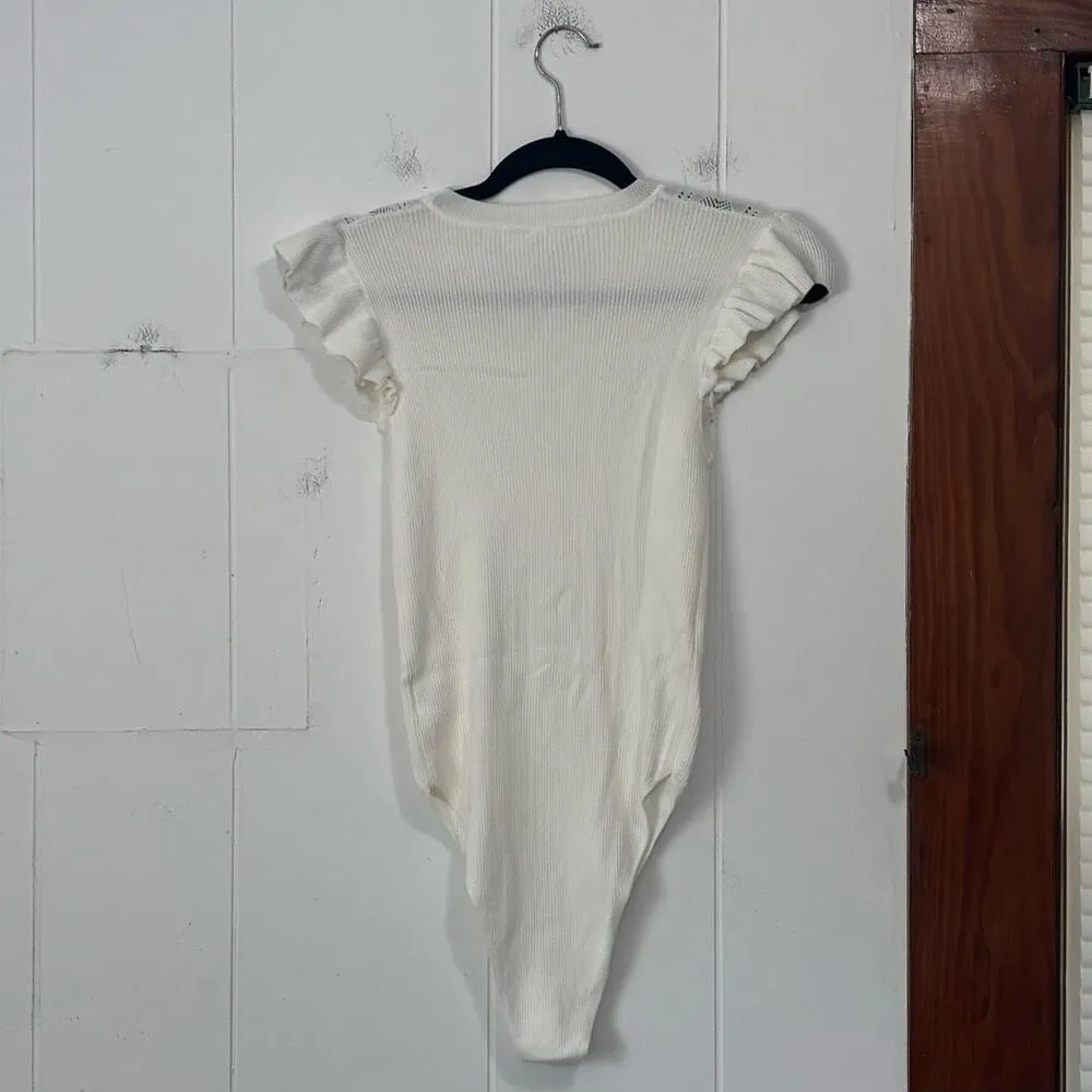 Wishlist White Ribbed Ruffle‎ Sleeve Bodysuit Size Small - Image 5