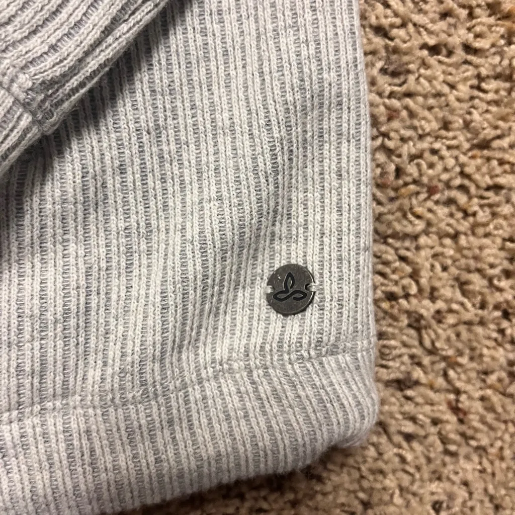 Prana Hartlie Wool Pullover Hoodie Sweatshirt with cinch bottom & double lined - Image 2