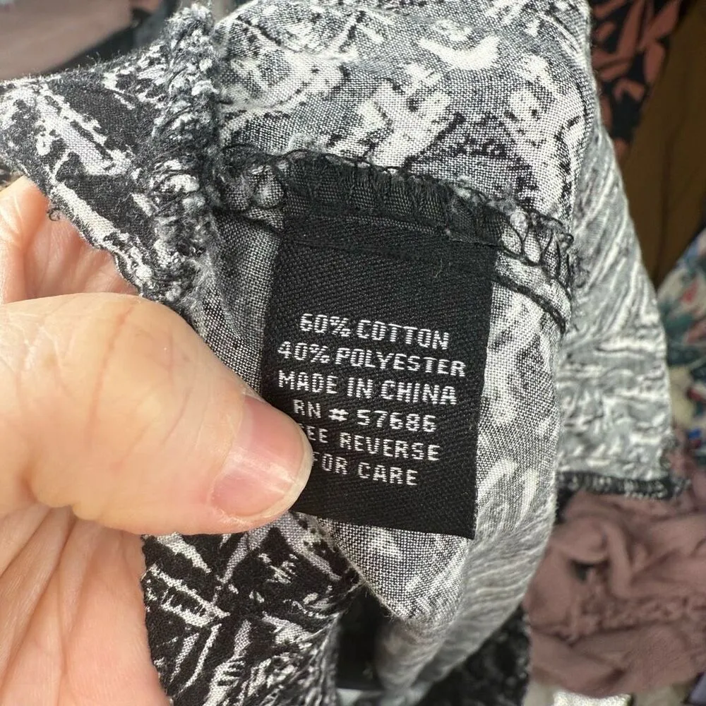 New Look Women’s 3X Black White Patterned Plus Size Pull on Jogger Pants - Image 5