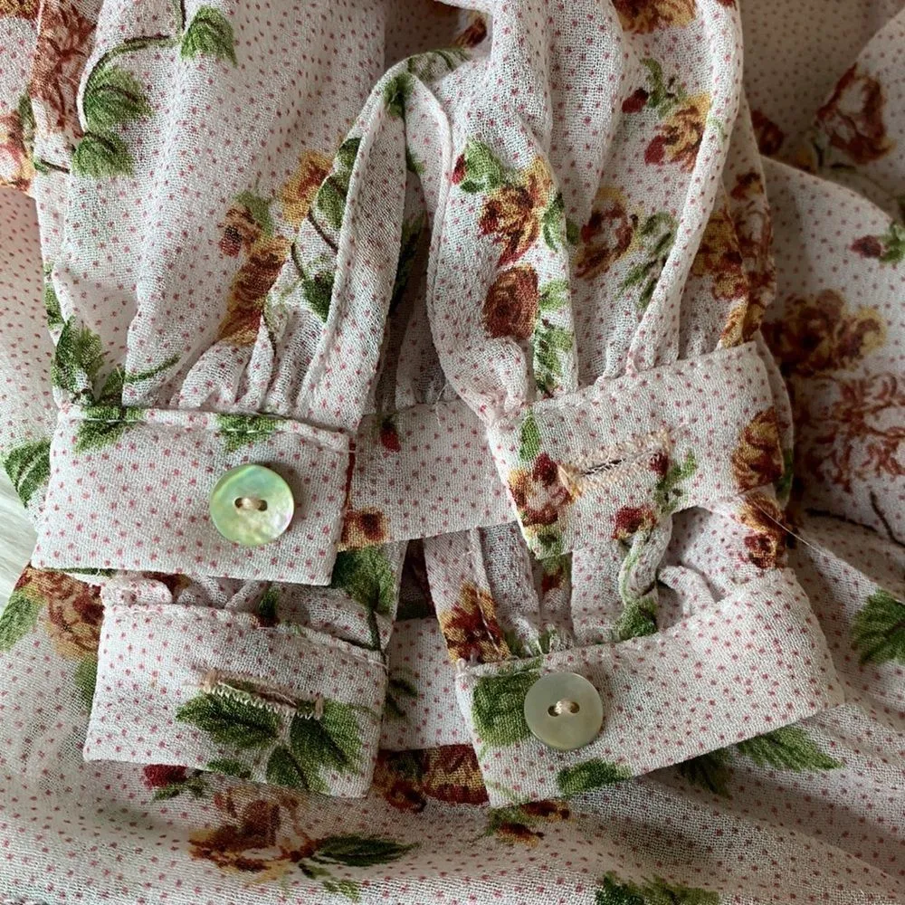 Red Haute Floral Billie Sleeve Wrap Top Size Small - Image 11