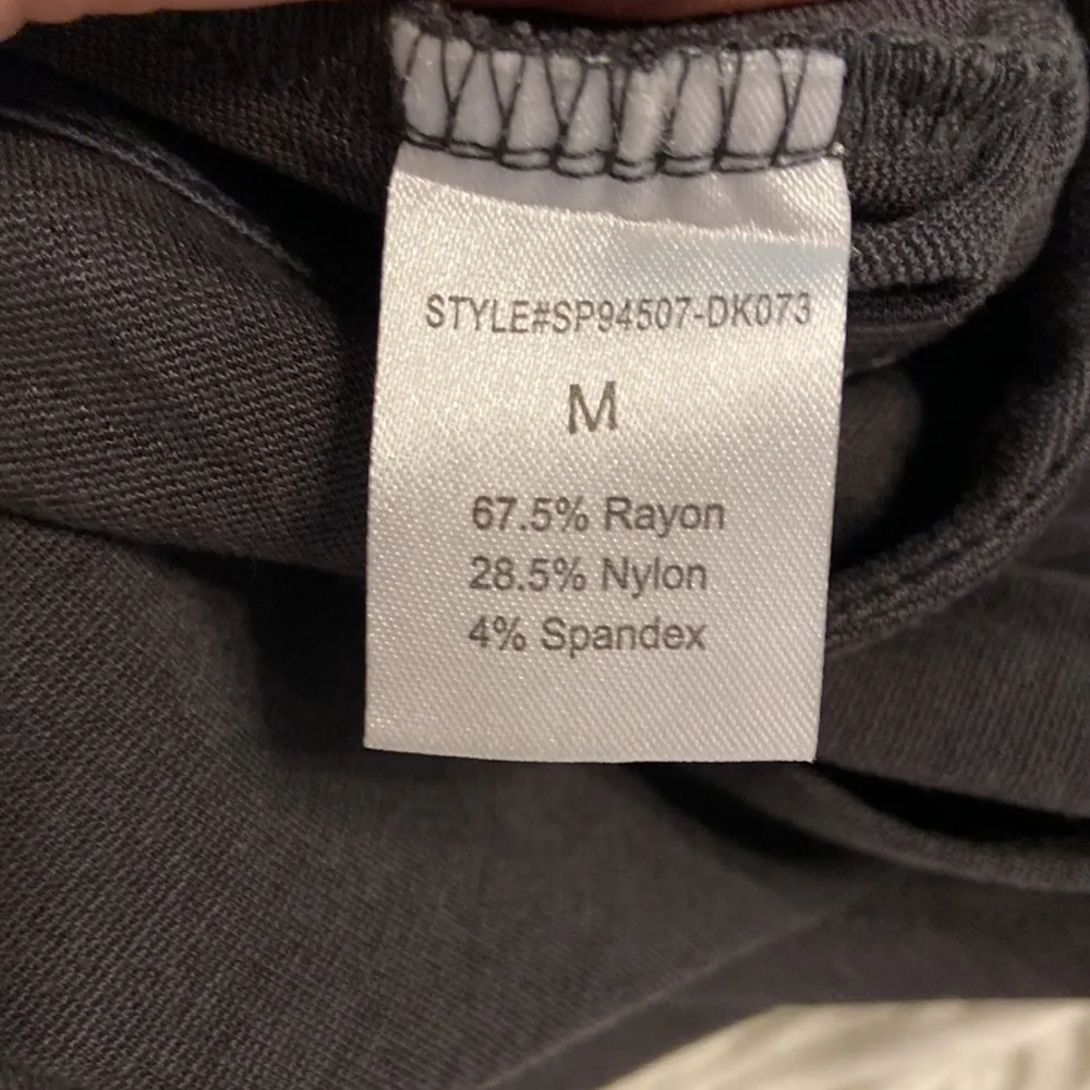 HAZE Skorts/Shorts size M excellent condition inseam 2” waist 28” Size M - Image 6